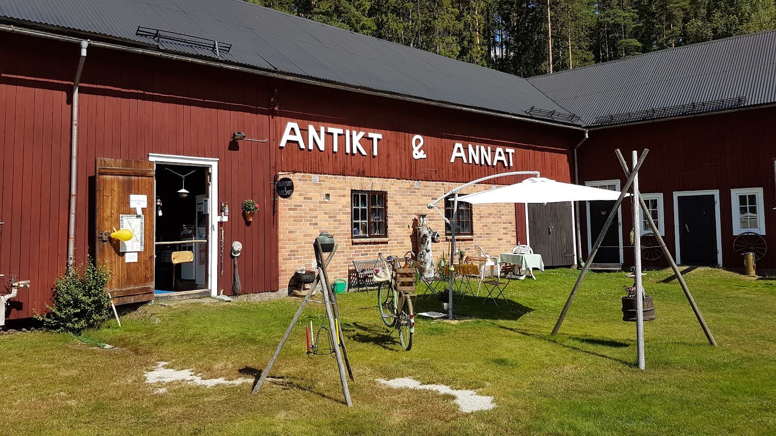 Main image