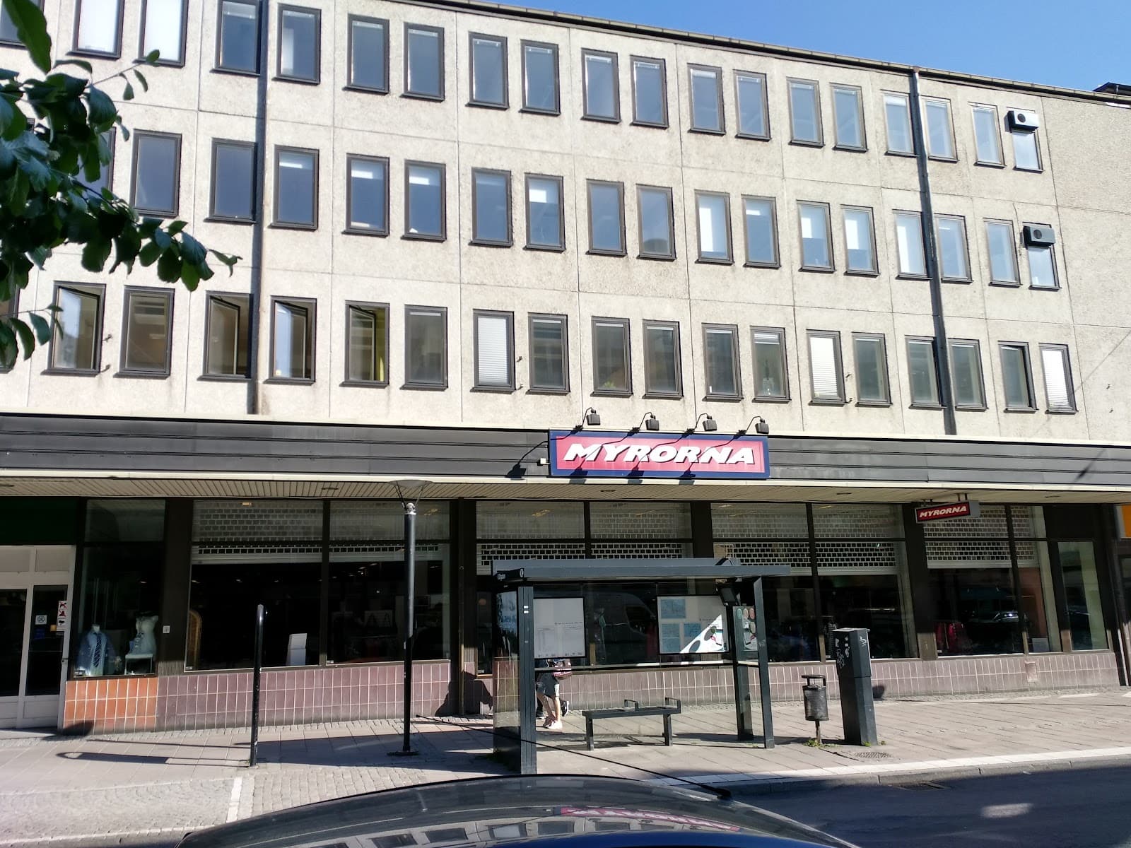 Main image