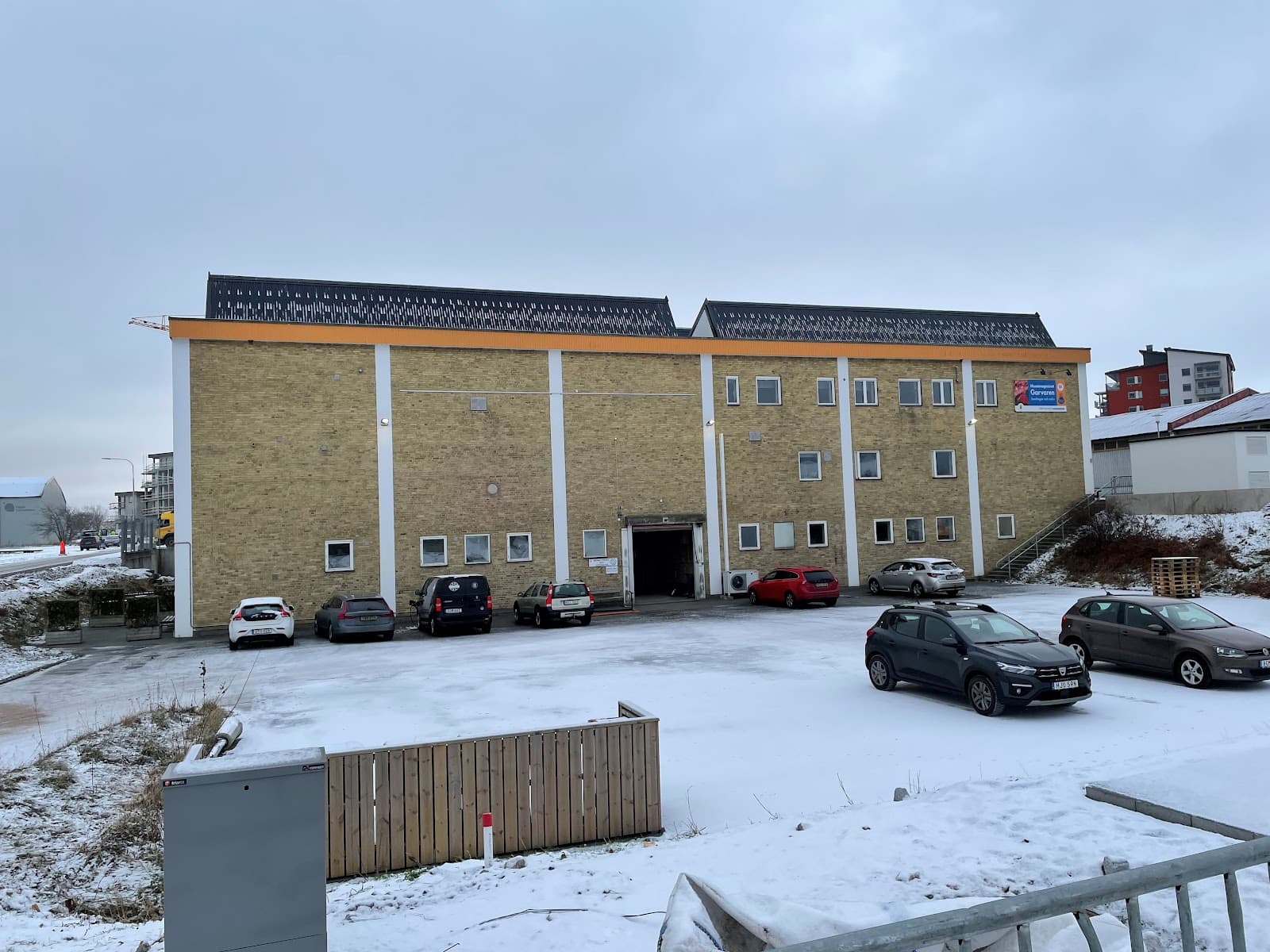 Main image