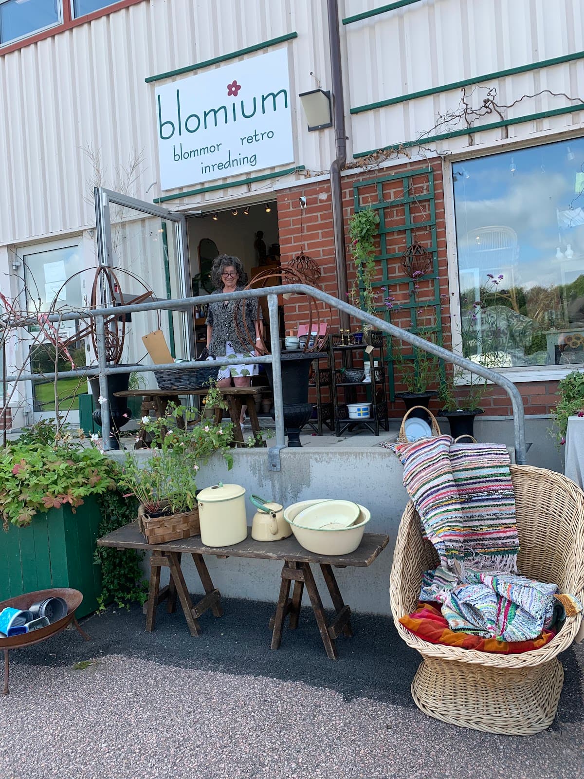 Blomium
