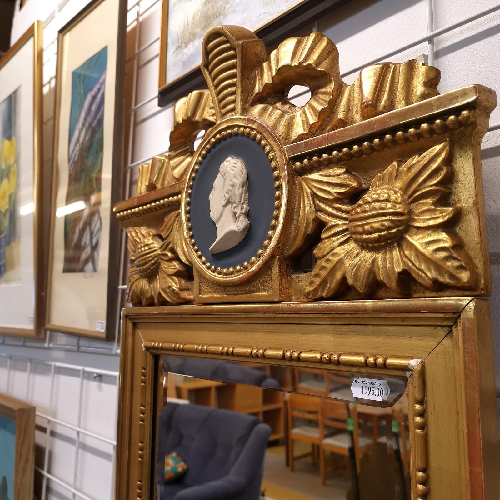 Main image