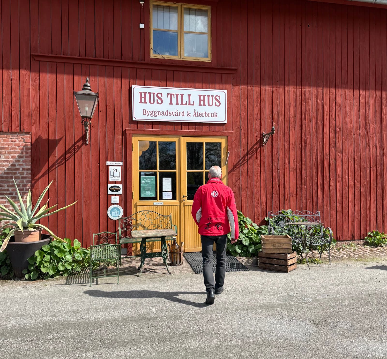 Hus till hus