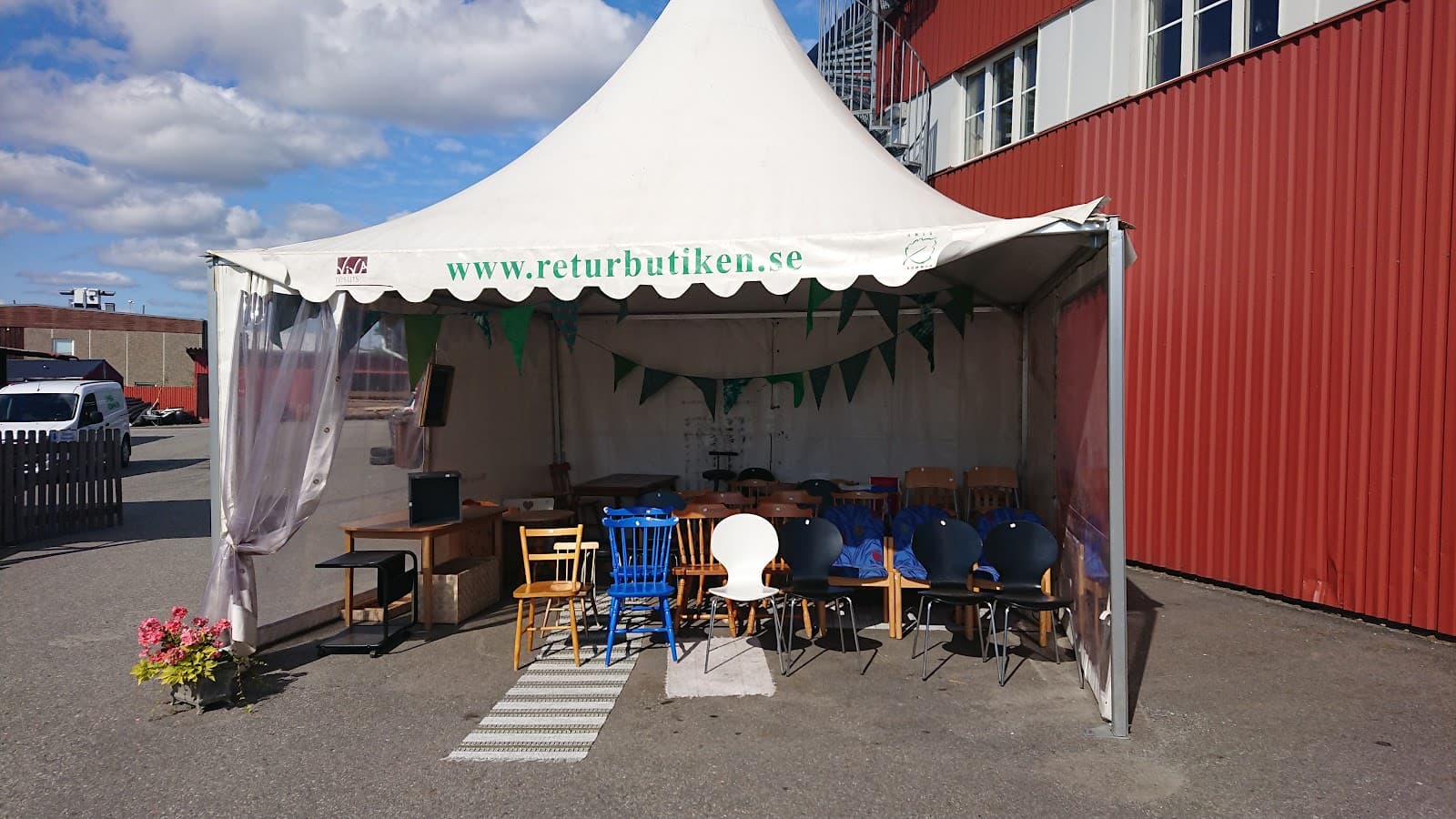 Returbutiken
