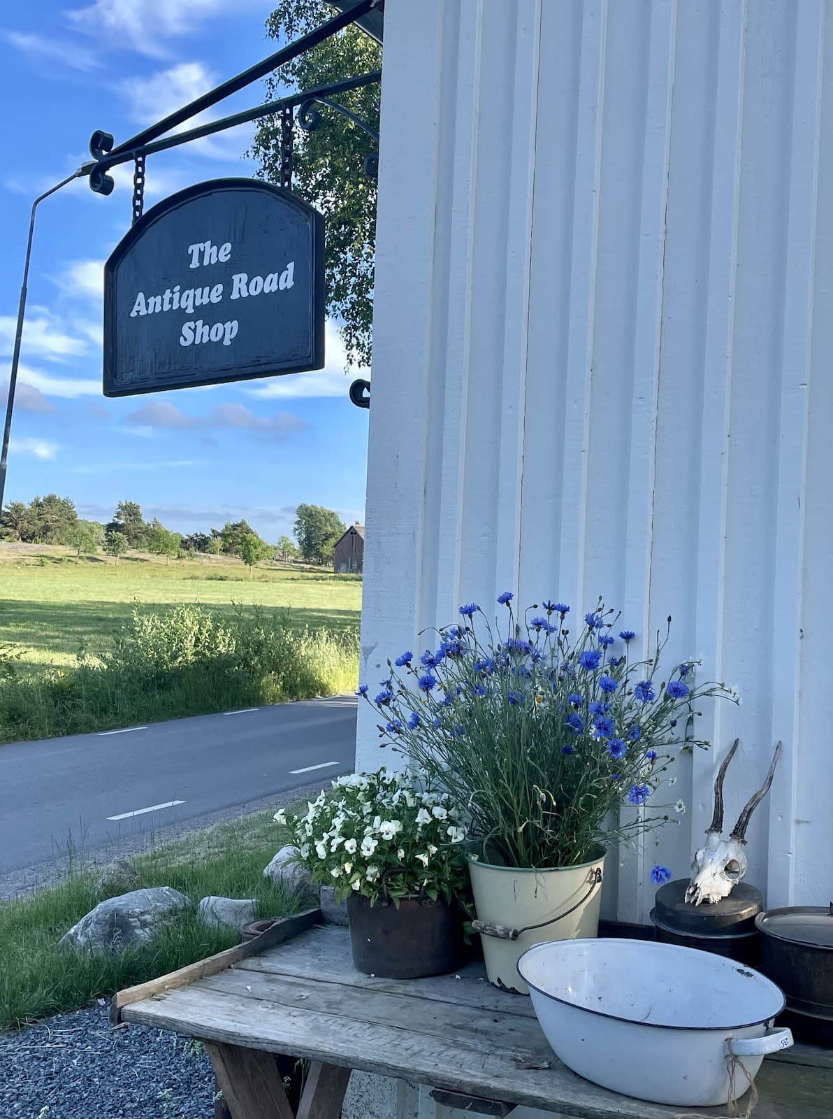 The Antique Road Shop