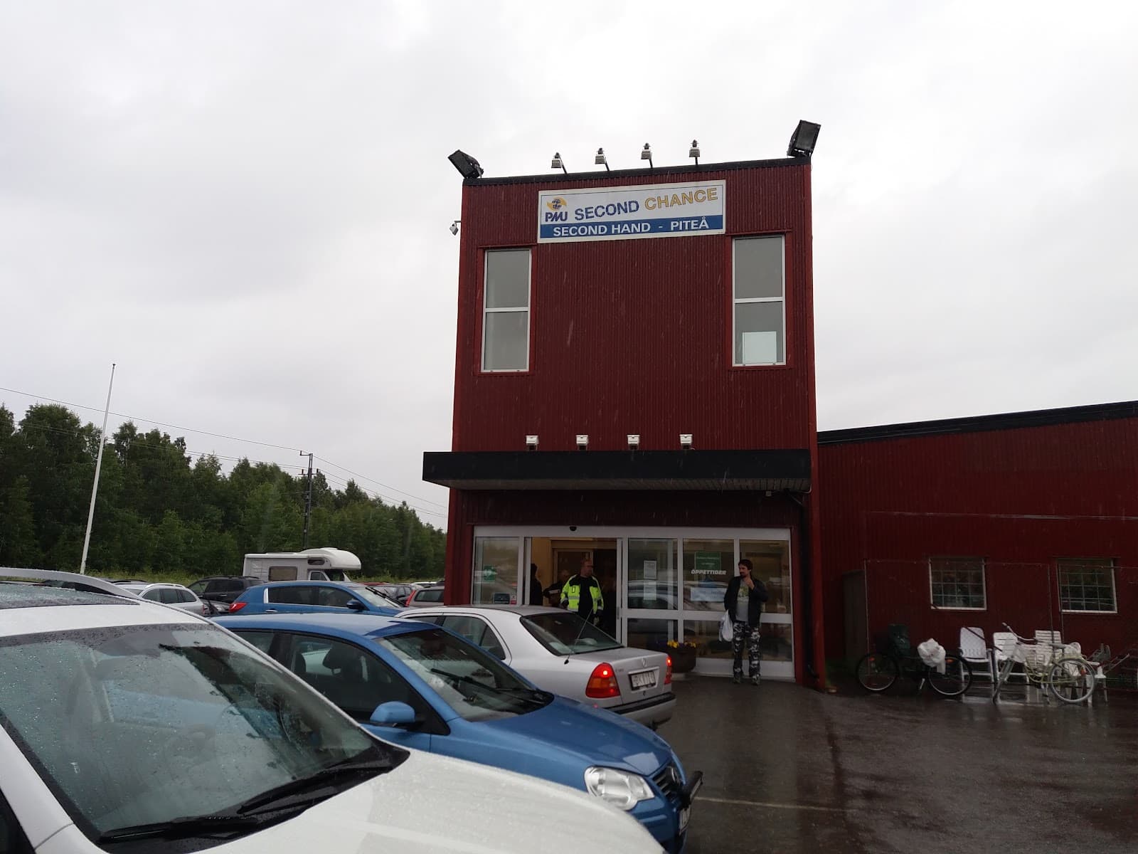 Main image