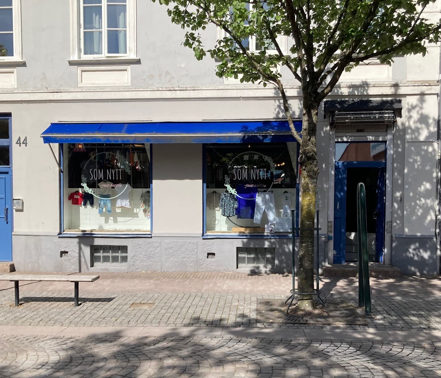 Main image