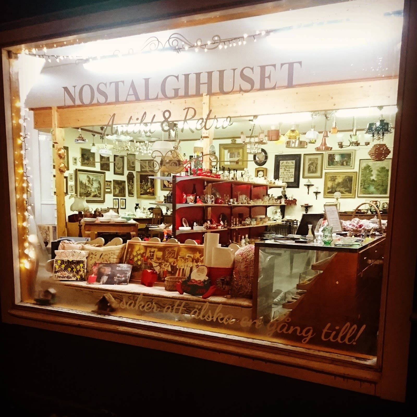 Nostalgihuset Antikt & Retro