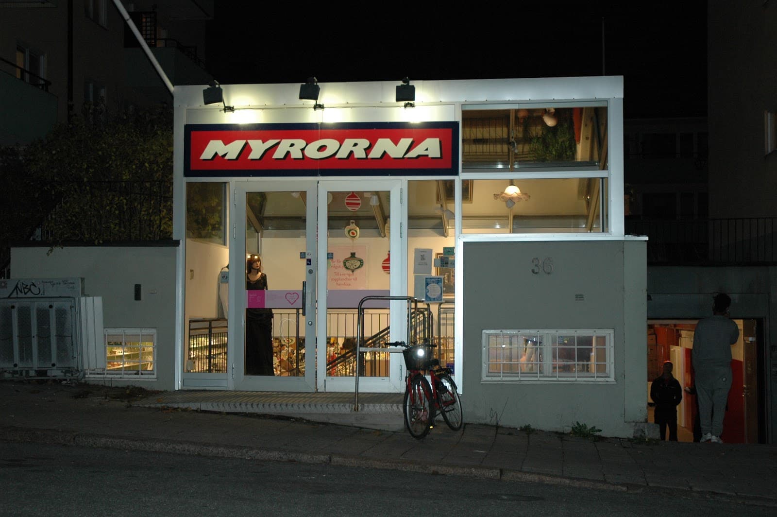 Main image